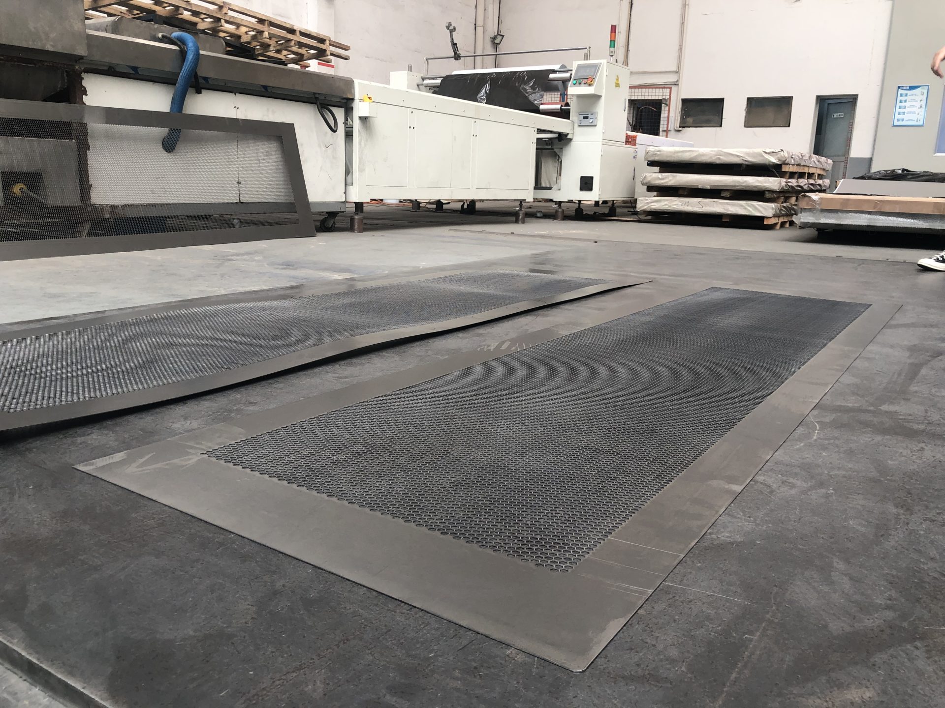 12 Reasons Your Metal Sheets Need Leveling