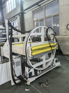 Automatic flip deburring machine